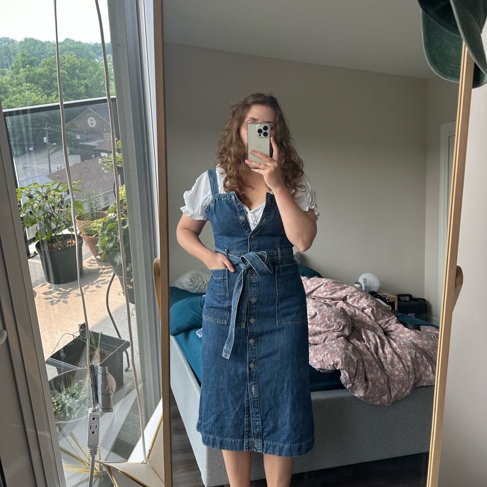 Meet your Posher, Laura